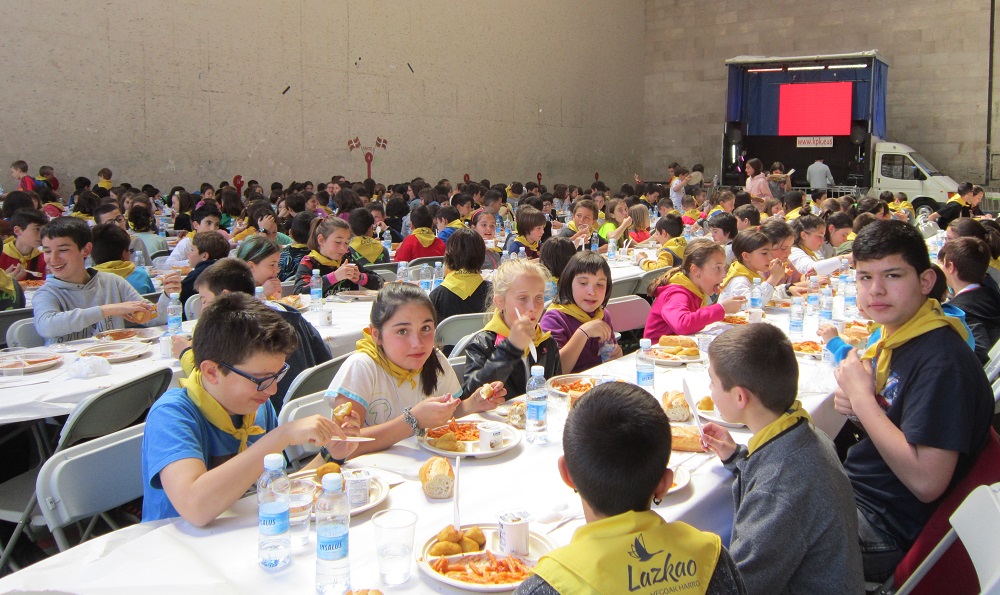 Se reabre el plazo para inscribirse en la comida infantil de las fiestas de San Prudencio de 2024