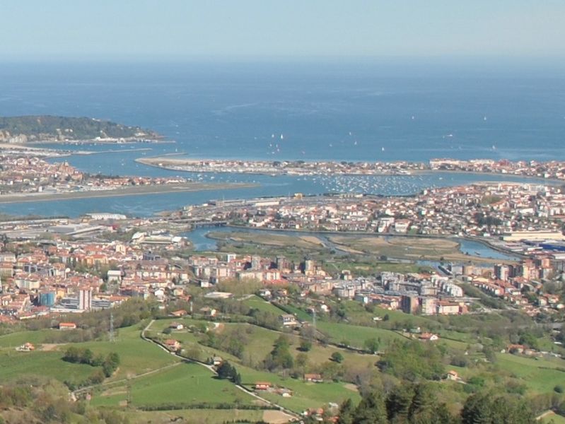 Mendi irteera Txingudira eta bazkaria Astigarragako Mendizabal sagardotegian Amalur Mendi Elkarteak antolatuta, igande honetan, martxoak 1