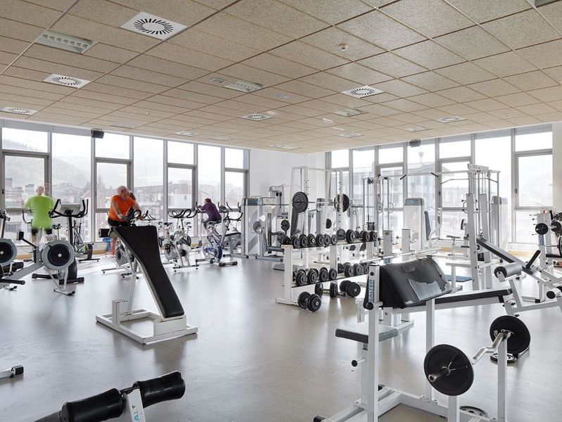 Lazkaoko Joxemiel Barandiaran udal kiroldegiak ordutegia egokituko du San Prudentzio jaietan